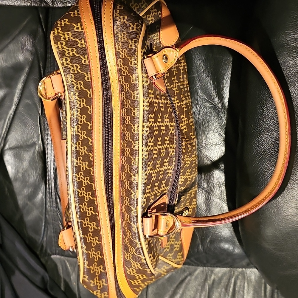 Rioni Satchel Bag..PLUS WALLET....excellent condition - Picture 10 of 10